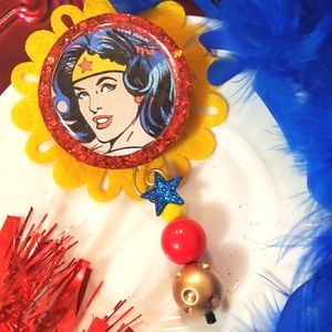 Wonder Woman Phone Grippy
